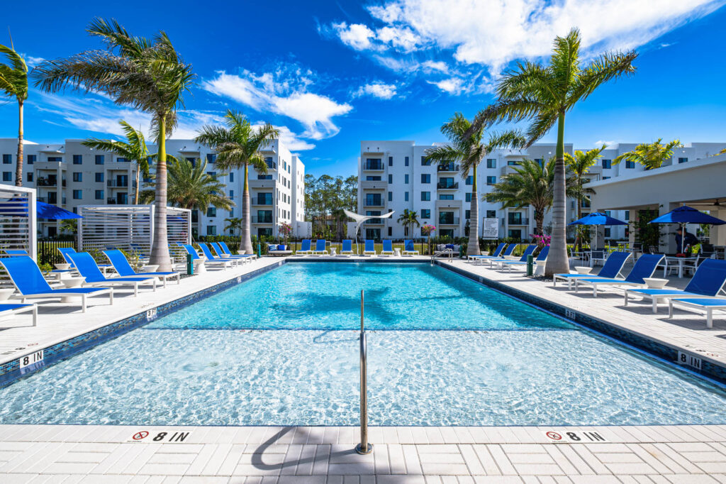 Altis Santa Barbara pool area