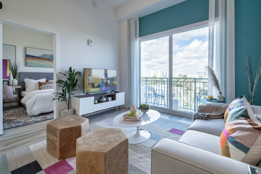 Altis Little Havana model living room