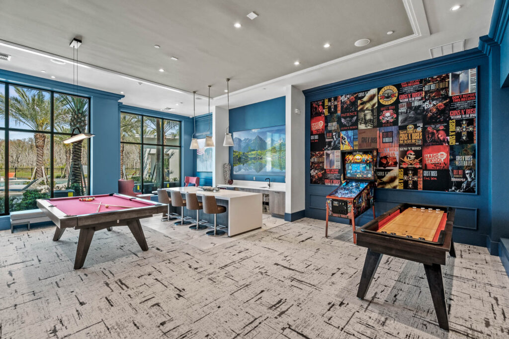 Altís Grand Suncoast game room