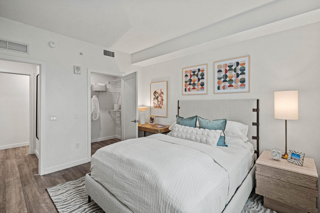 Altis Grand Kendall model bedroom