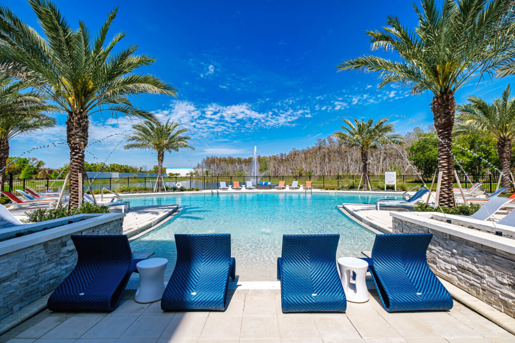 Altís Grand Suncoast pool area