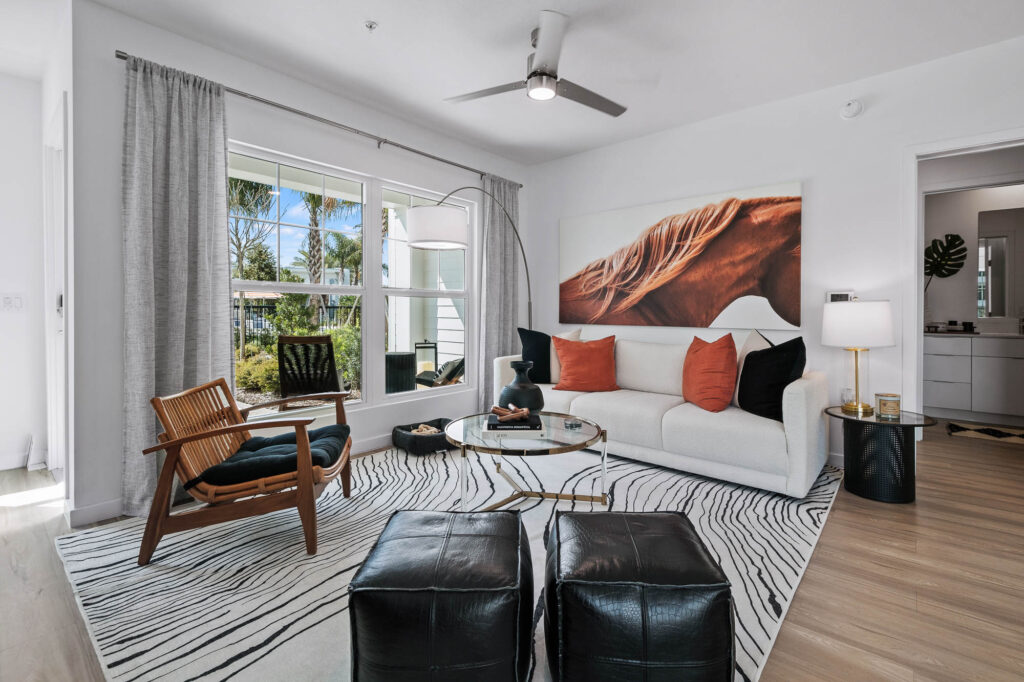 Altís Grand Suncoast model bedroom