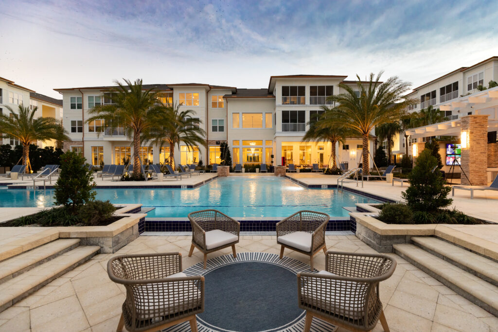 Altís Grand at the Preserve exterior shot of building and pool